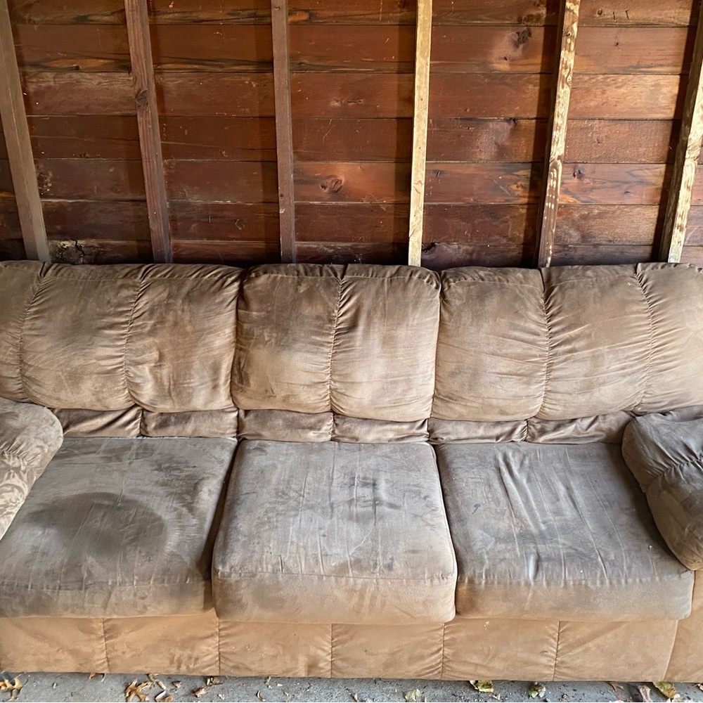 Selling this couch as I just got my new one. Everything must go.